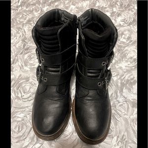 All man made materials ankle boots for women size 7.5